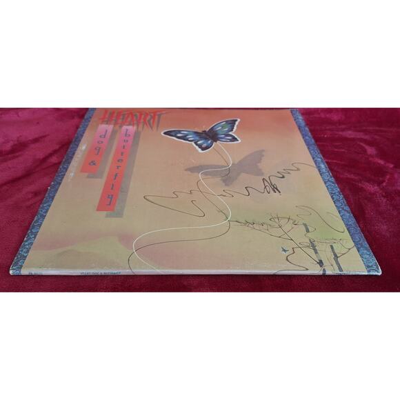 Original Heart- Dog & Butterfly Vinyl LP Orig Record VG+/VG+ plays excellent! - Picture 11 of 12